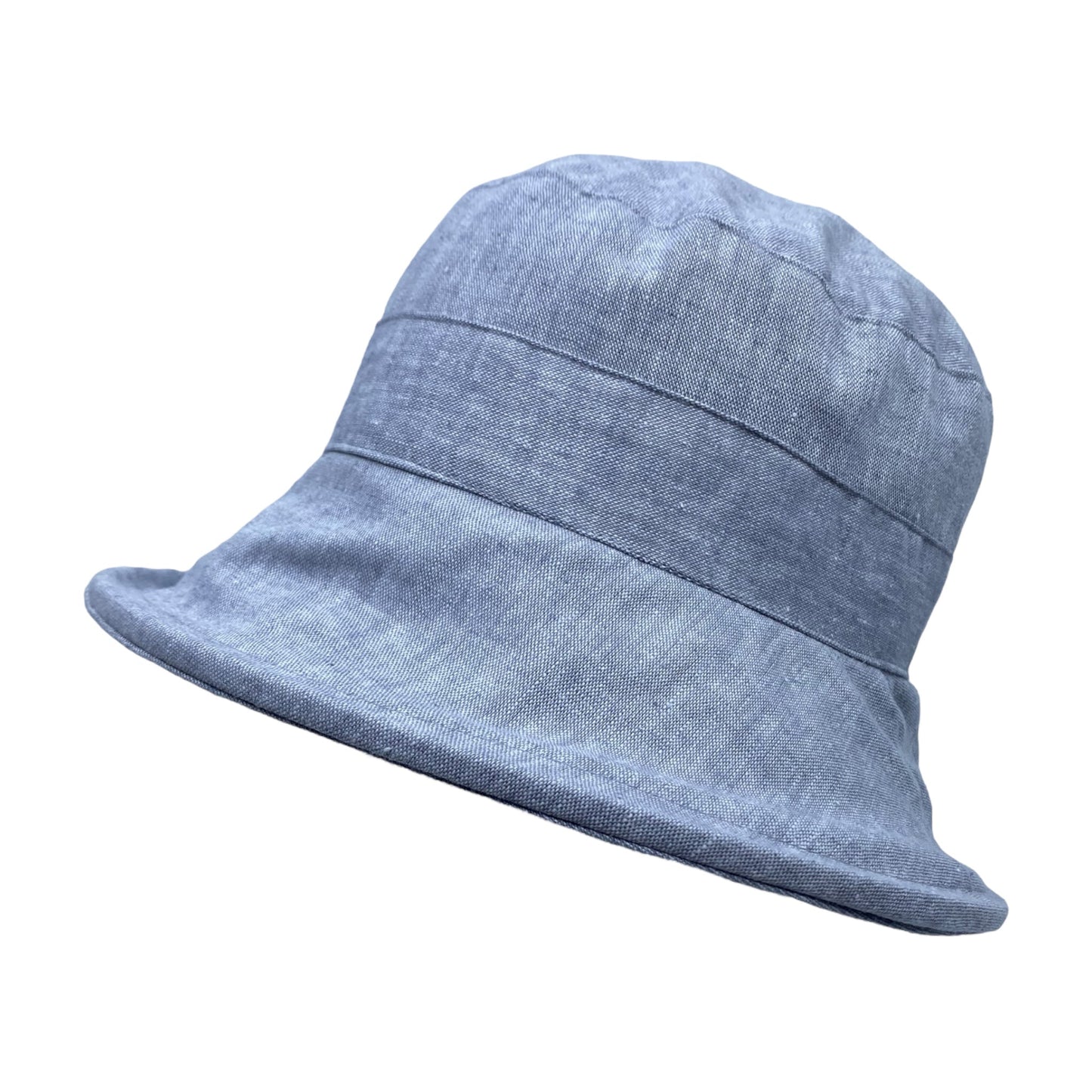 Chapeau en lin à large bord, fait à la main à Montréal par Geneviève Dostaler, avec protection solaire UV50+