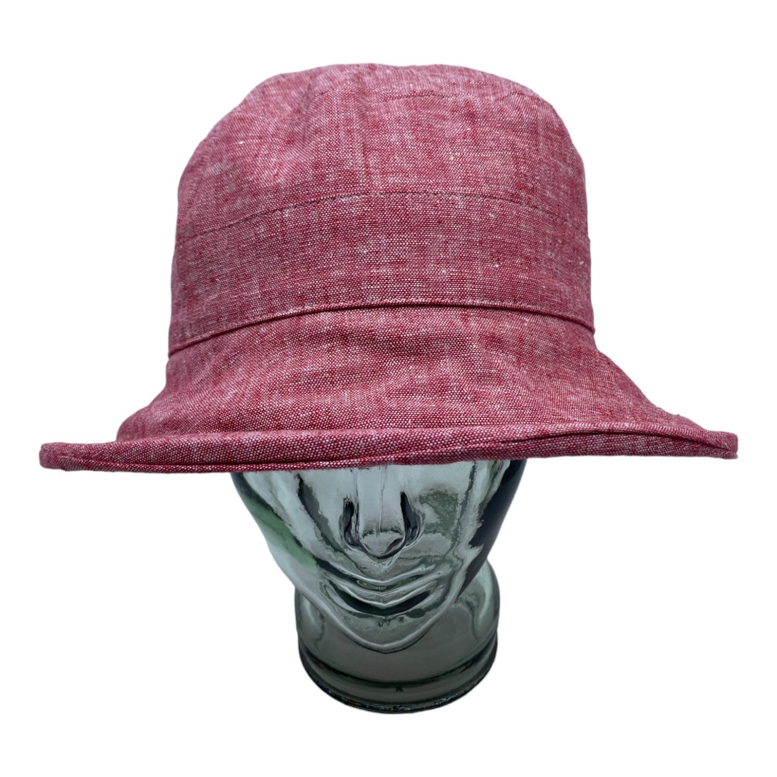 Chapeau en lin à large bord, fait à la main à Montréal par Geneviève Dostaler, avec protection solaire UV50+