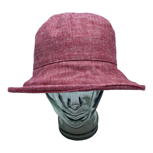 Chapeau en lin à large bord, fait à la main à Montréal par Geneviève Dostaler, avec protection solaire UV50+