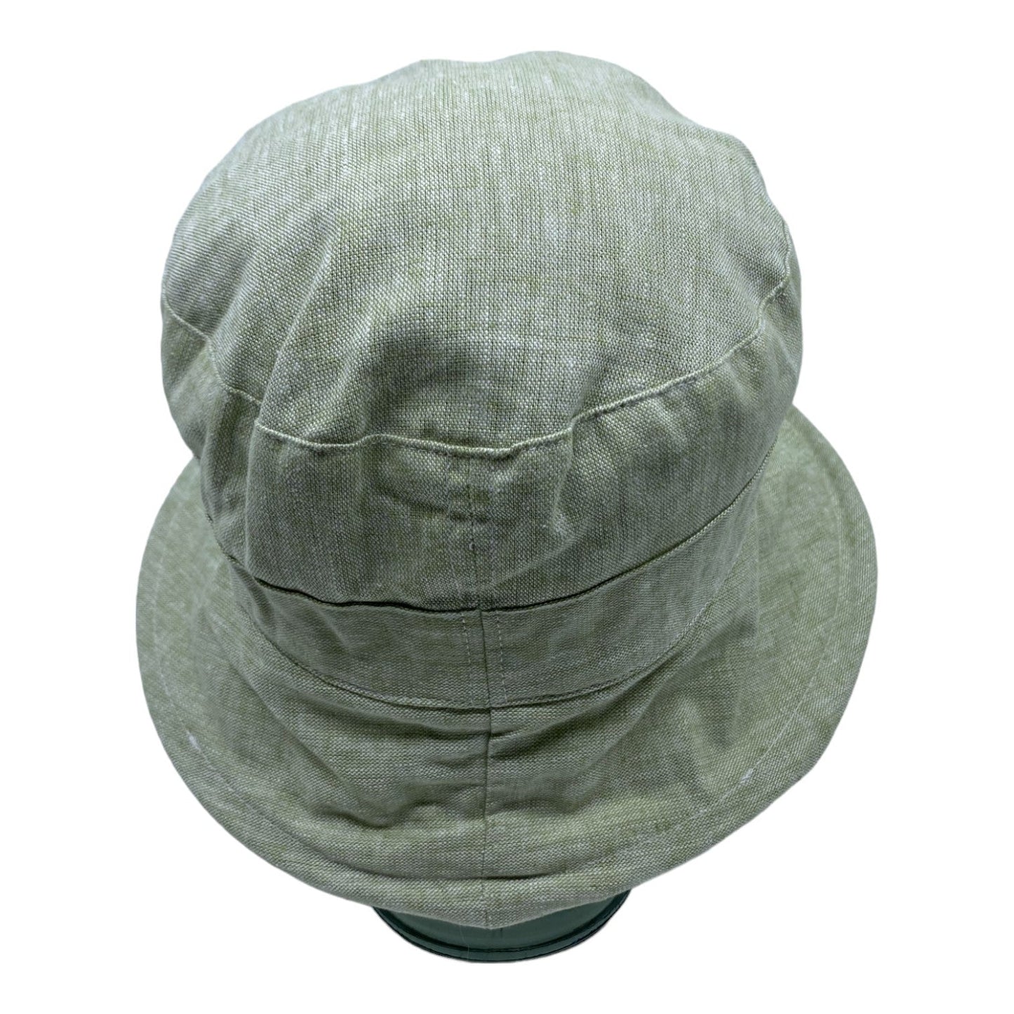 Chapeau en lin à large bord, fait à la main à Montréal par Geneviève Dostaler, avec protection solaire UV50+