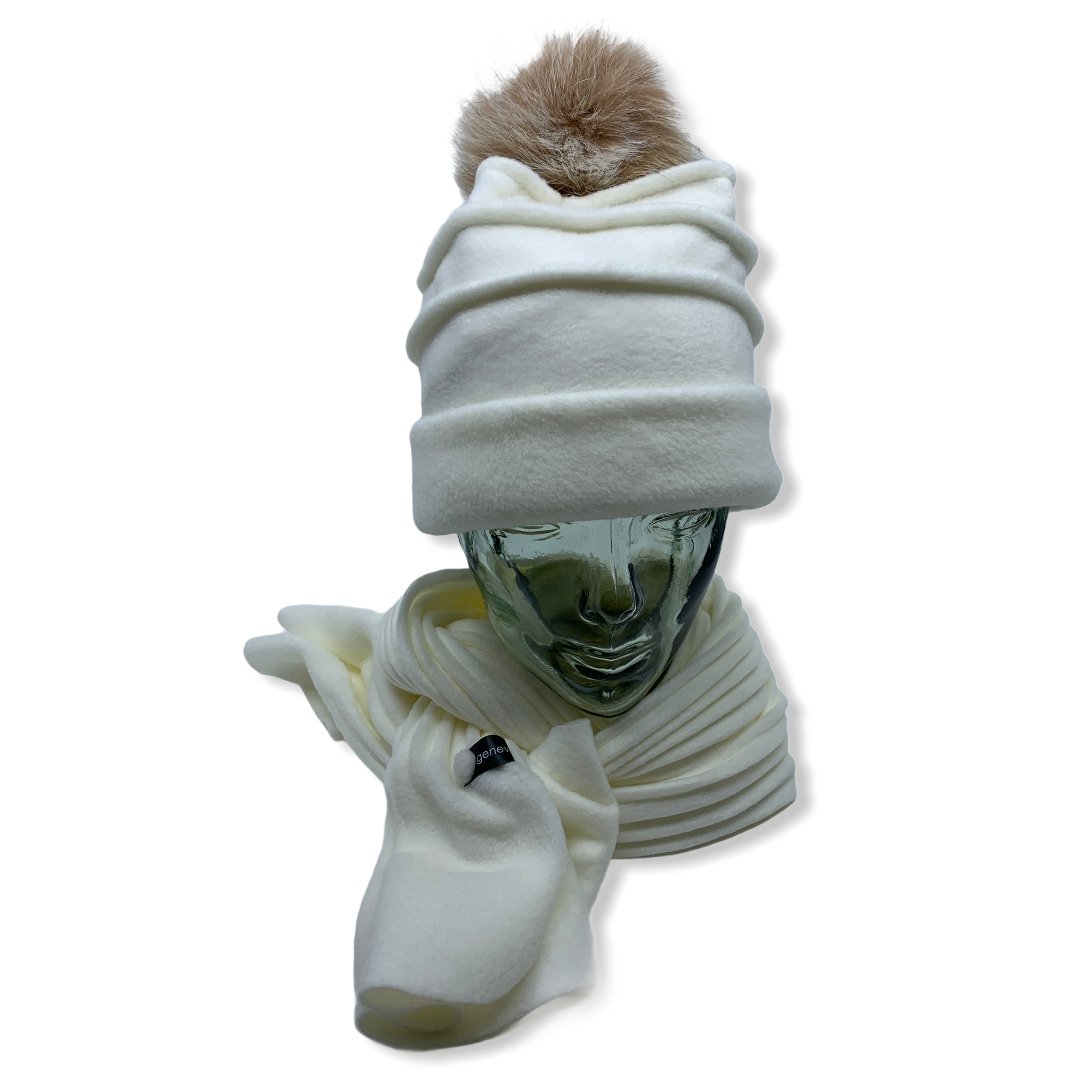 ANIA ( ivoire ) - Genevieve Dostaler : Chapeaux