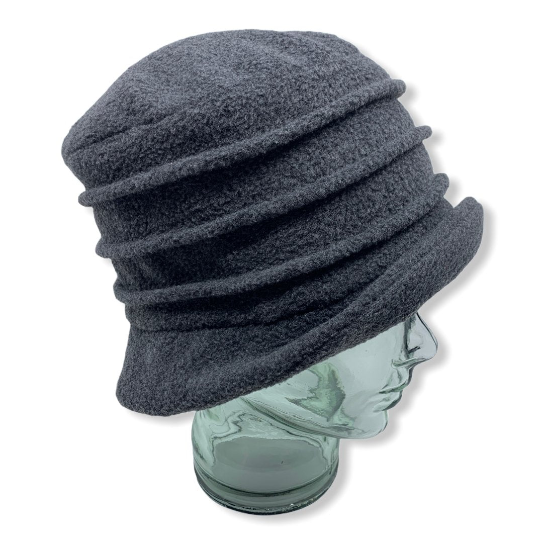 Chapeau en polar | 3 plis | Femme | Chapeaux | Genevieve Dostaler | Fabriqué au Canada