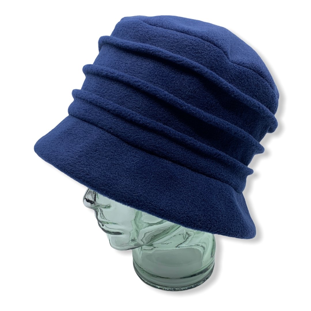 LEILA ( marine ) - Genevieve Dostaler : Chapeaux