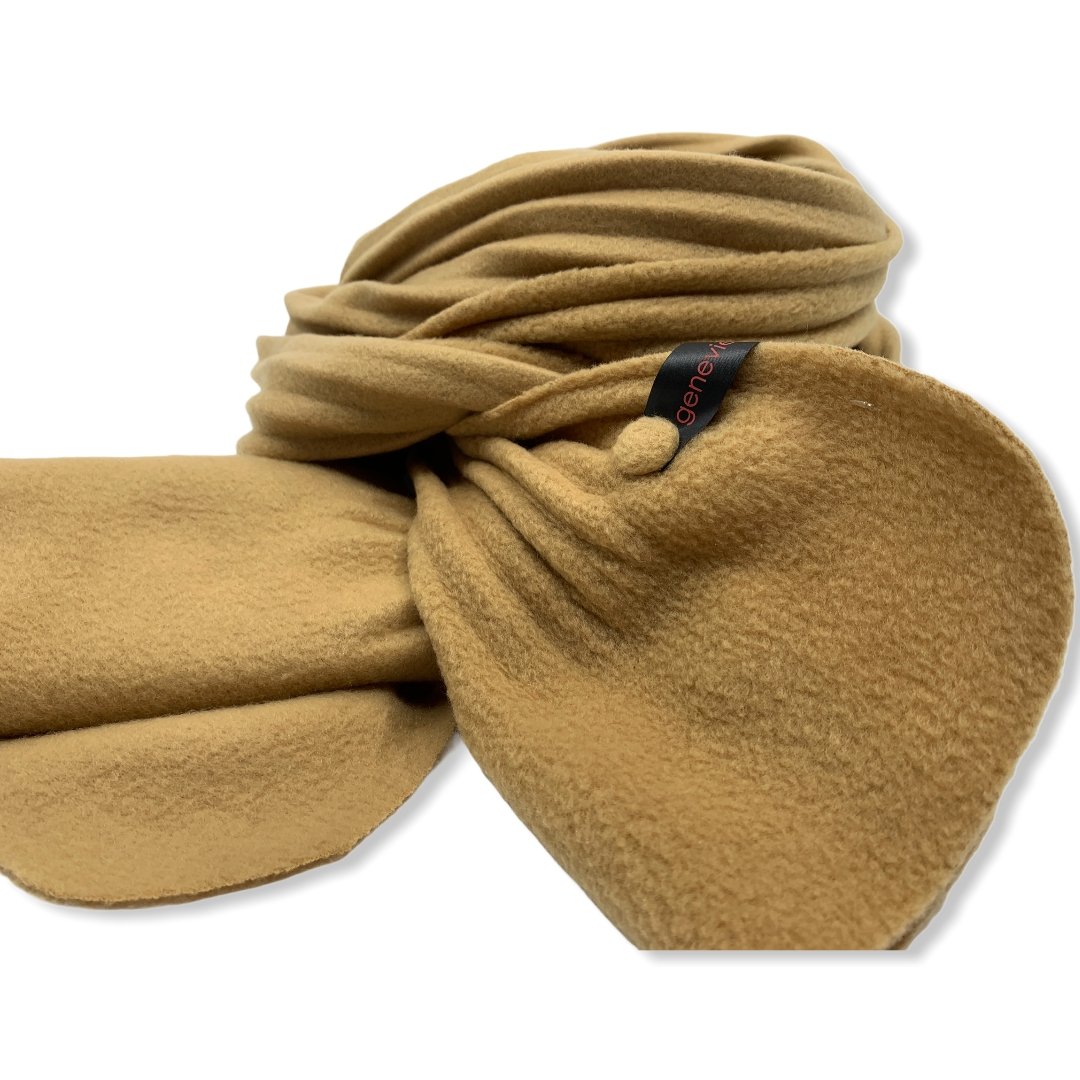 LOLA ( camel ) - Genevieve Dostaler : Chapeaux