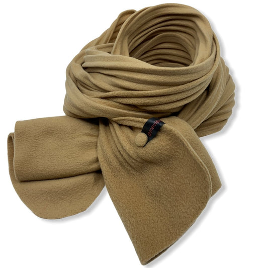 LOLA ( camel ) - Genevieve Dostaler : Chapeaux