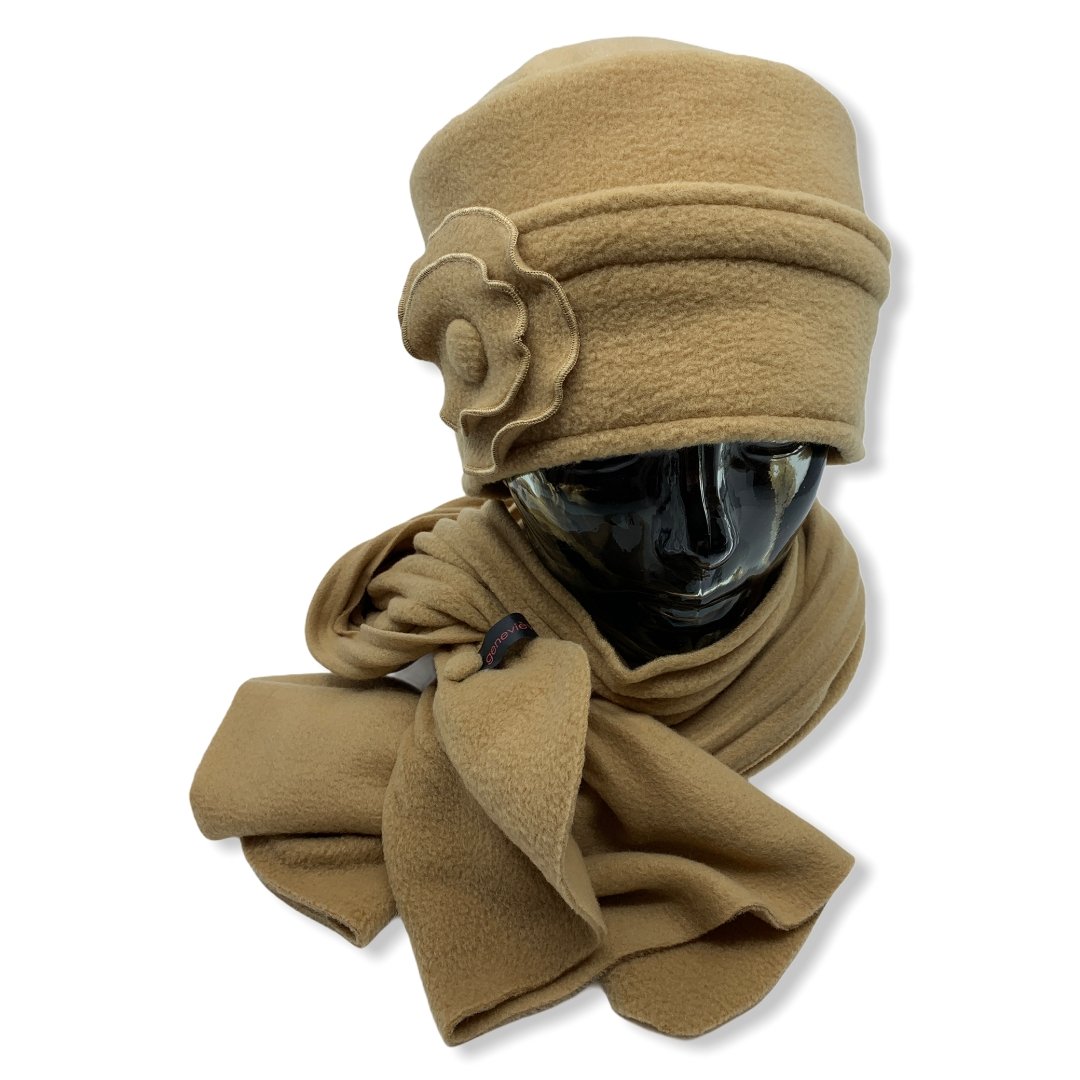 OLIVIA ( camel ) - Genevieve Dostaler : Chapeaux