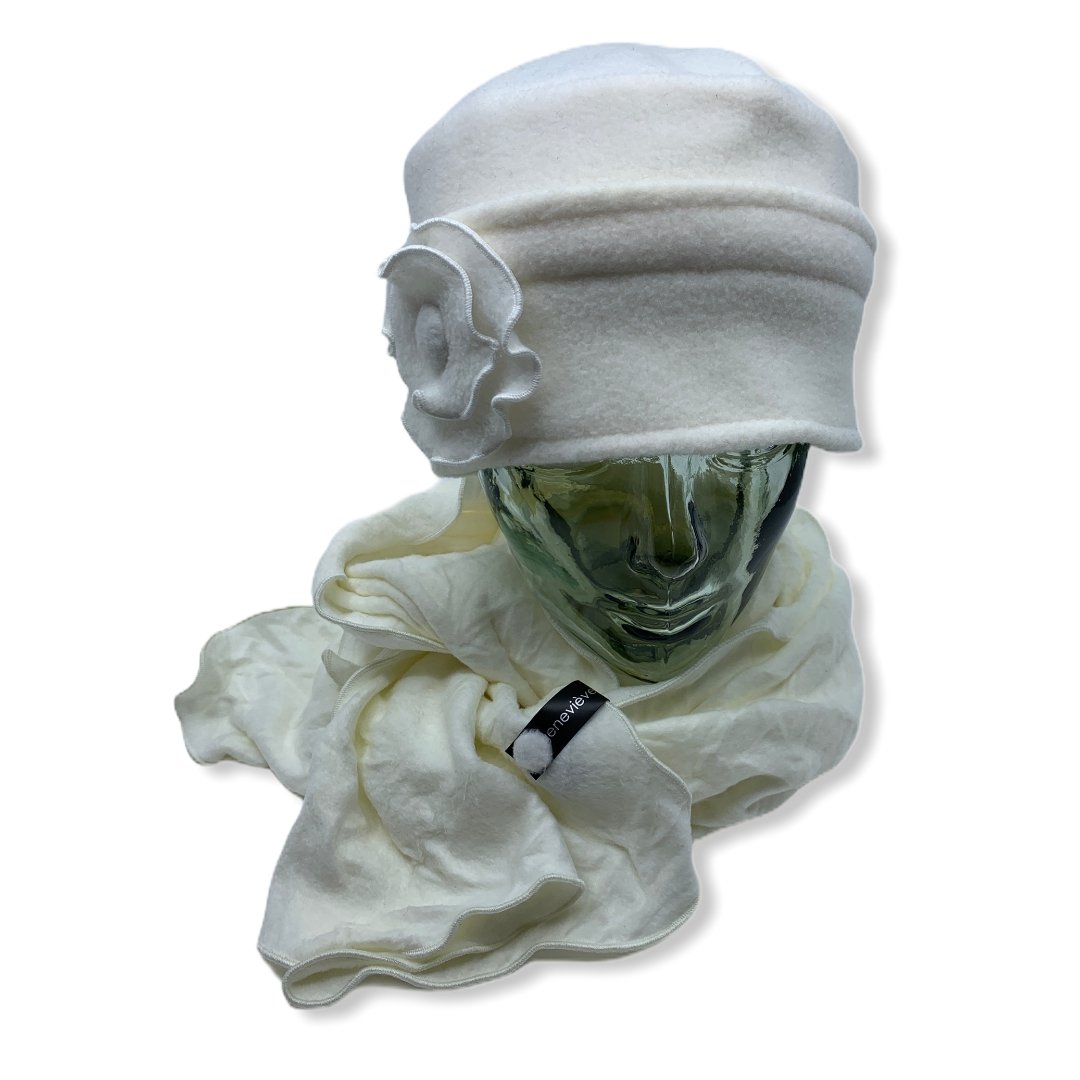 OLIVIA ( ivoire ) - Genevieve Dostaler : Chapeaux