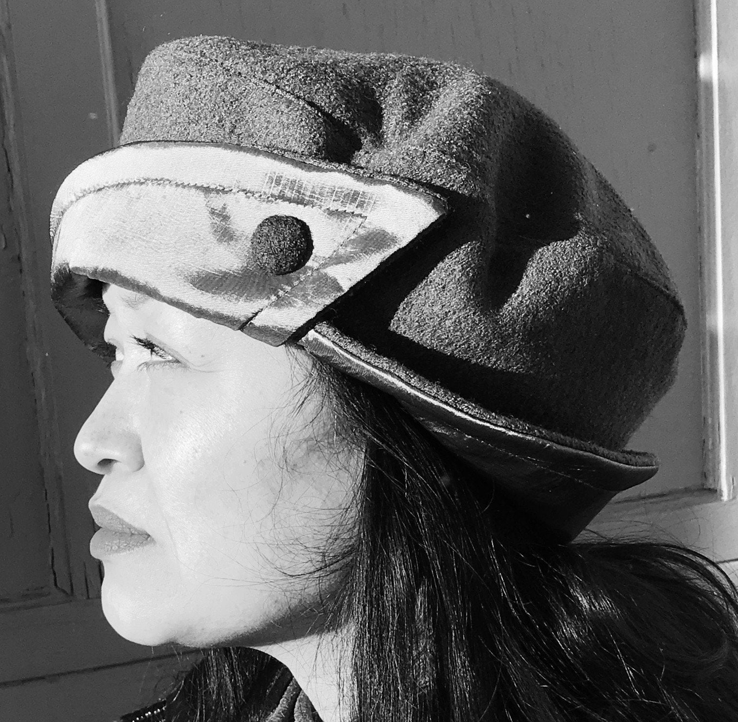 Beret gris avec taffeta | Femme | Fabriqué au Canada | Montreal | Chapeaux | Genevieve Dostaler