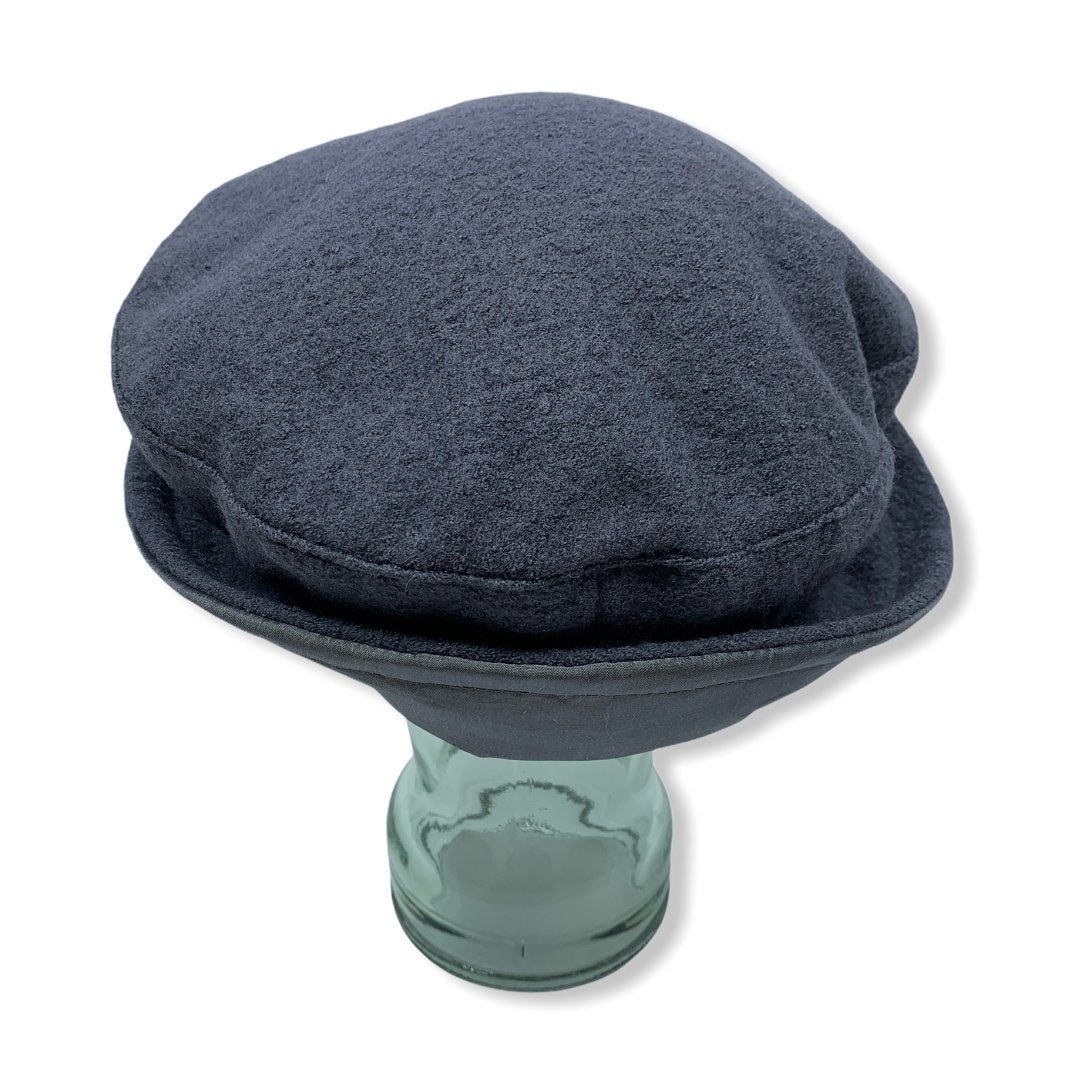 Beret gris avec taffeta | Femme | Fabriqué au Canada | Montreal | Chapeaux | Genevieve Dostaler