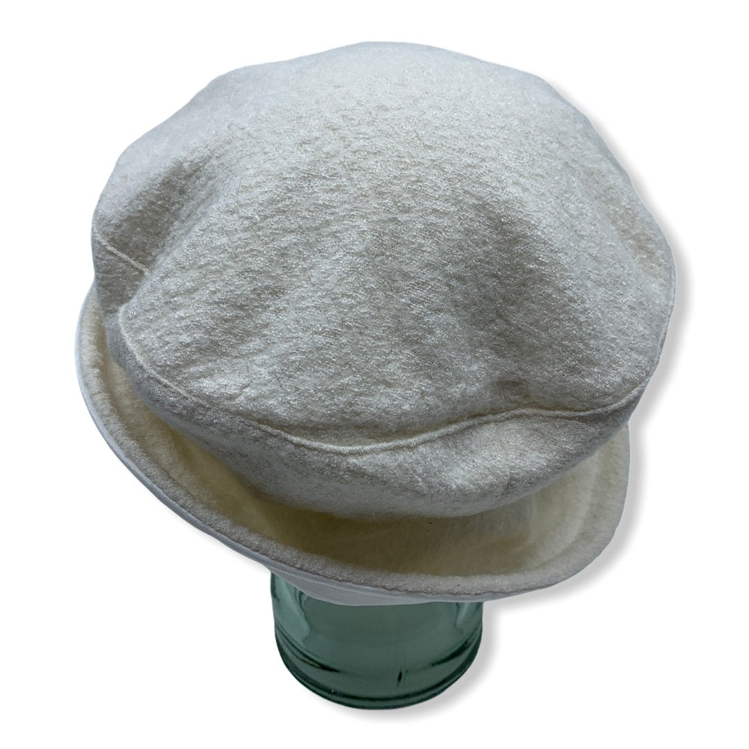 Beret blanc avec taffeta | Femme | Fabriqué au Canada | Montreal | Chapeaux | Genevieve Dostaler