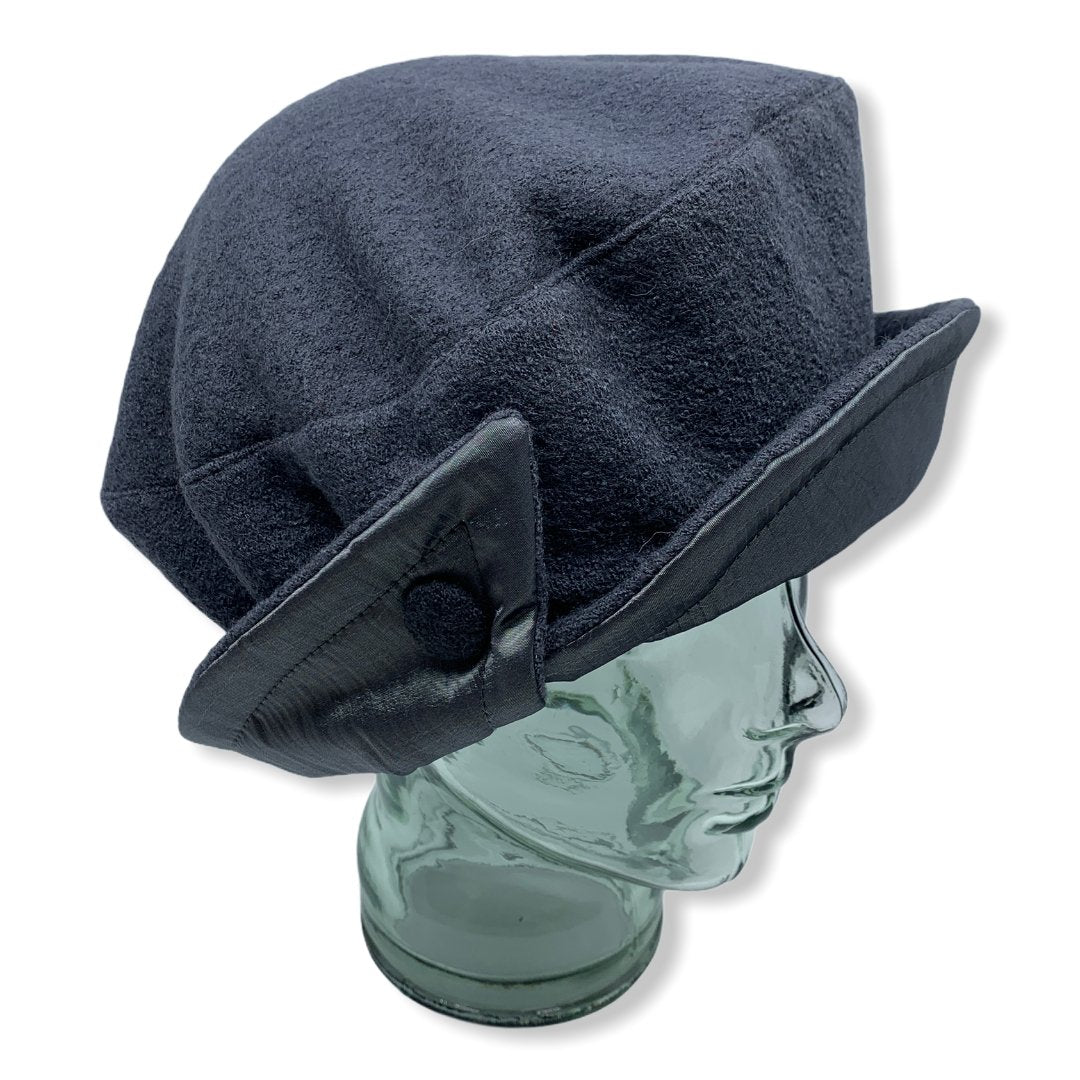Grey Beret with taffeta | Women's | Made in Canada | Montreal | Hats | Genevieve Dostaler