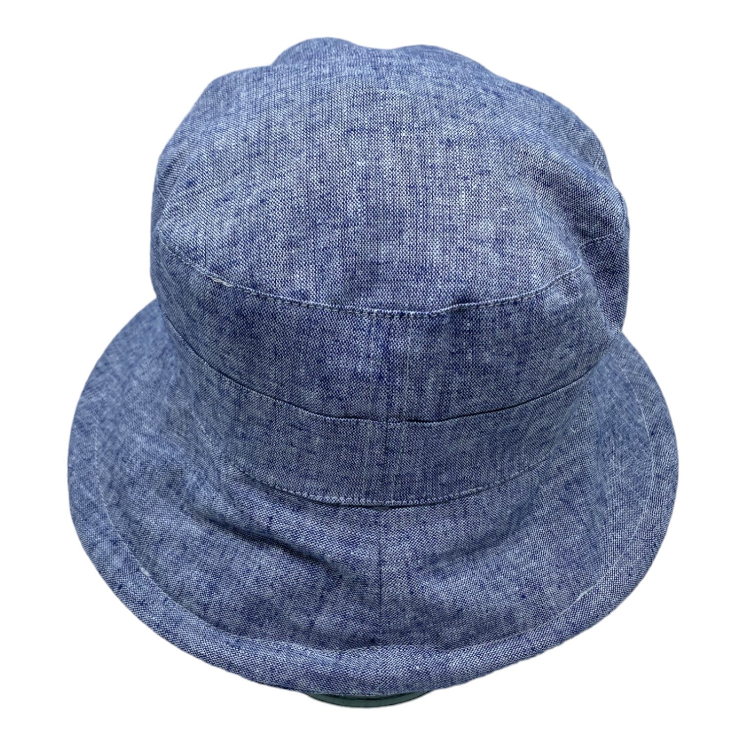 Chapeau en lin à large bord, fait à la main à Montréal par Geneviève Dostaler, avec protection solaire UV50+