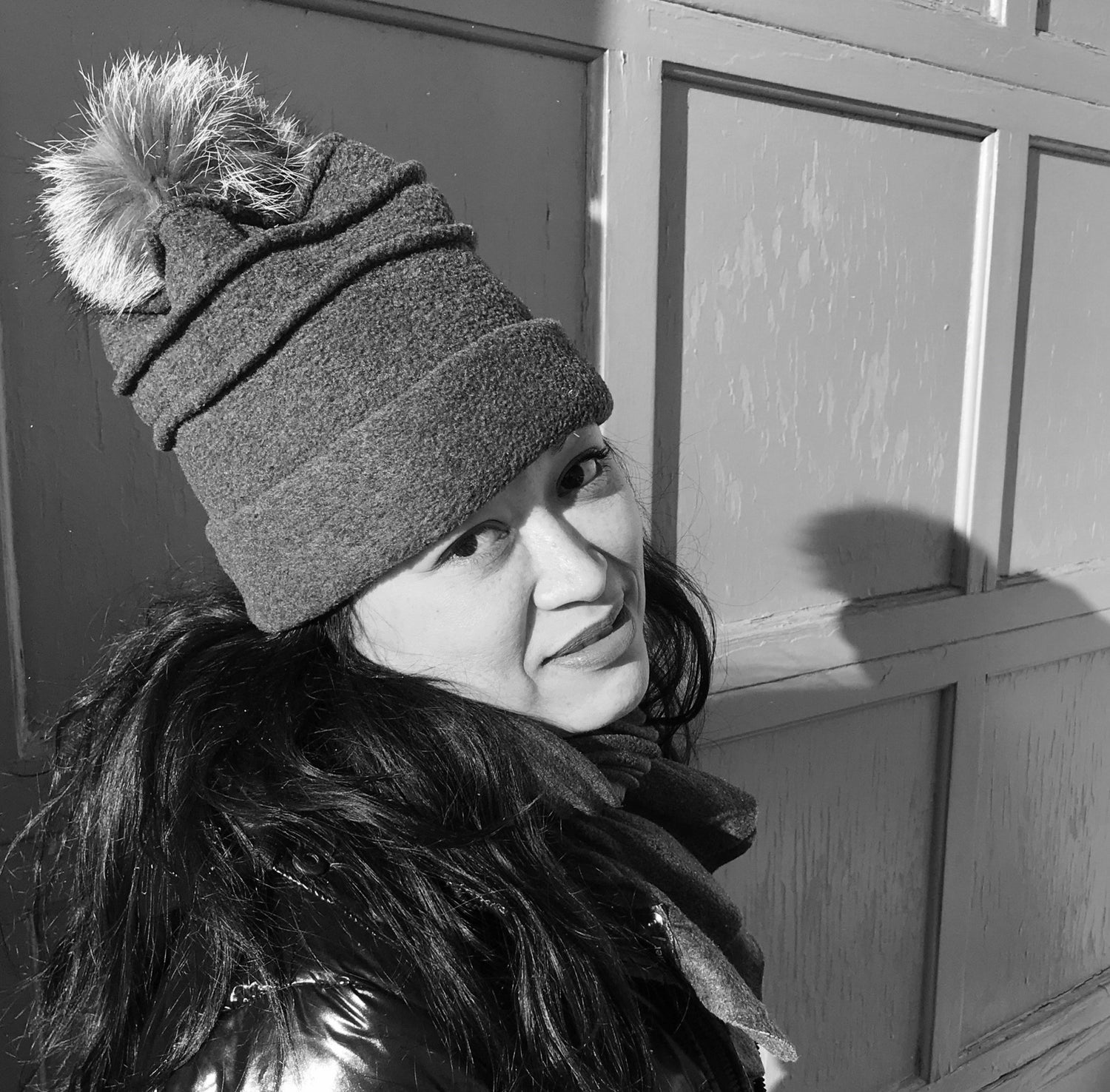 Tuque en polar  | Pompom | Femme | Chapeaux | Fabrique au Canada | Montreal | Genevieve Dostaler