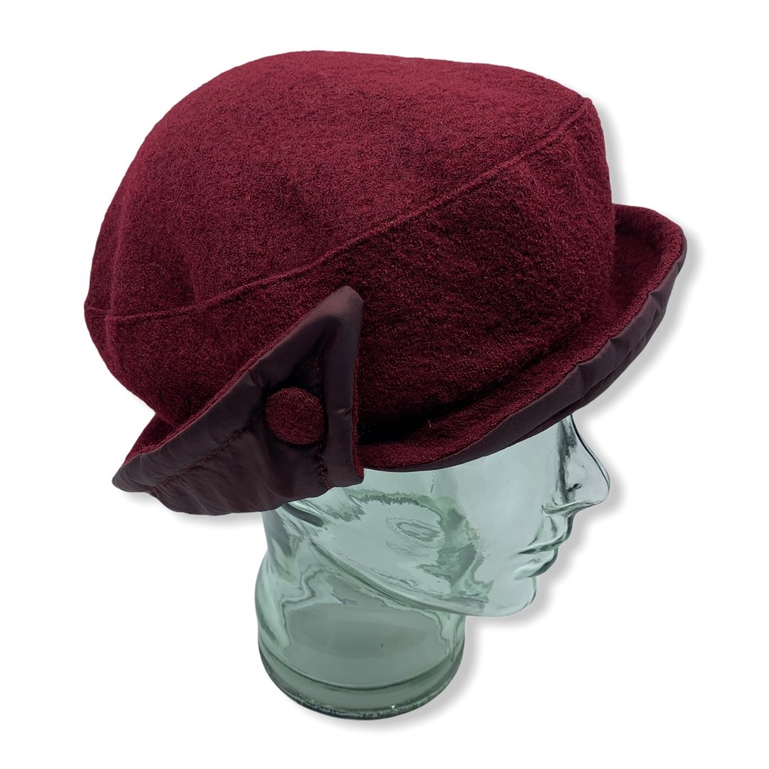 Beret bourgogne avec taffeta | Femme | Fabriqué au Canada | Montreal | Chapeaux | Genevieve Dostaler