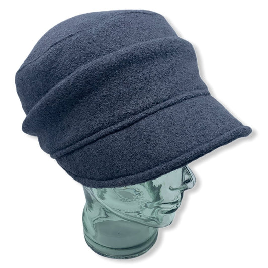 Casquette d'hiver grise | laine Bouillie | Fabriqué au Canada | Chapeaux | Montreal | Genevieve Dostaler